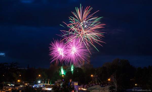 Feuerwerk bei der Frühjahrsmesse 2014 in Speyer