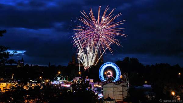 Feuerwerk bei der Frühjahrsmesse 2014 in Speyer