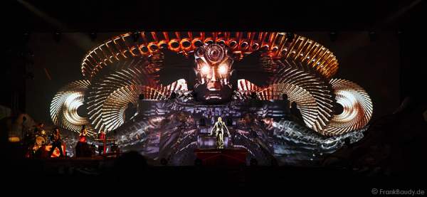 Roboter bei DJ Bobo Circus