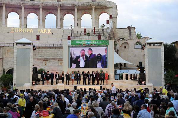 Miss WM 2014 Wahl im Innenhof/Piazza des Hotels Colosseo - Europa-Park Rust