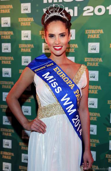Daniela Ocoro Mejia gewinnt Miss WM 2014 Wahl im Europa-Park Rust