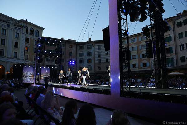 Open Air Fashion Show von CAMP DAVID und SOCCX im Europa-Park