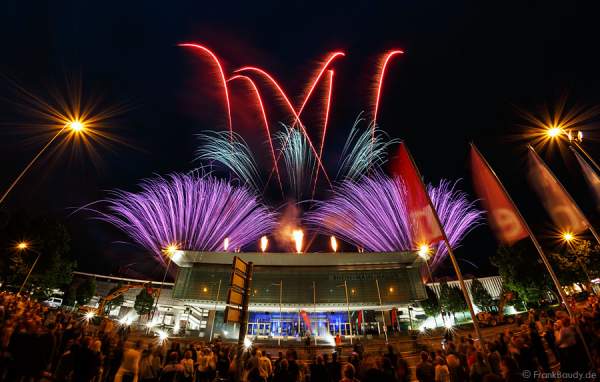 Imposantes Feuerwerk zum Abschied der Rhein-Main-Hallen