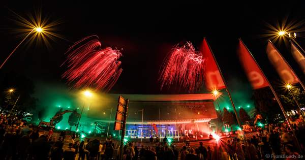 Die große Nacht der Hallen Abrissparty