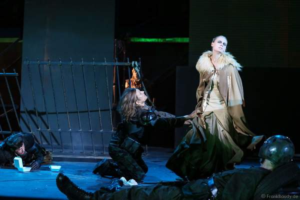 A114_IMG_0415-Jv01-01so