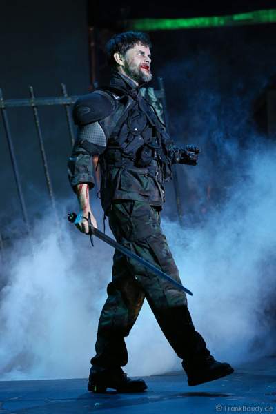 Lars Rudolph als Hagen