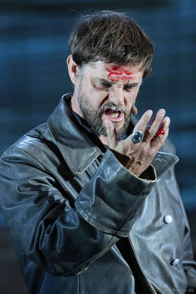 Lars Rudolph als Hagen