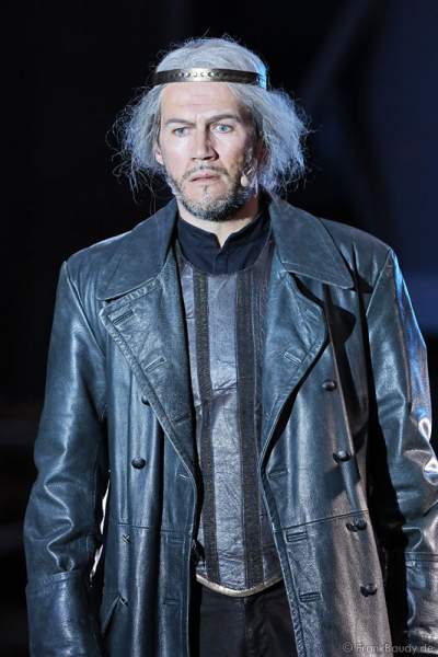 Christian Nickel als König Gunther