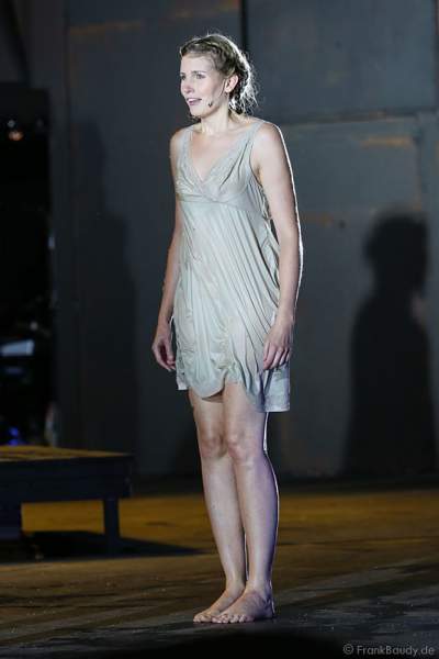 Ute Reiber als Gudrun