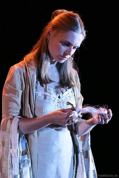 Charlotte Puder als Kriemhild