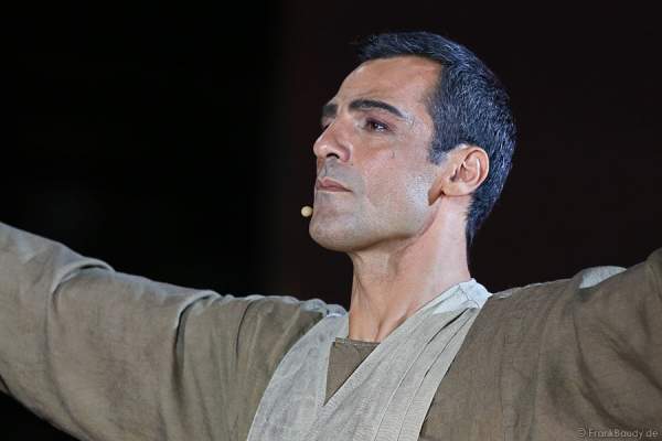 Erol Sander als Hunnenkönig Etzel