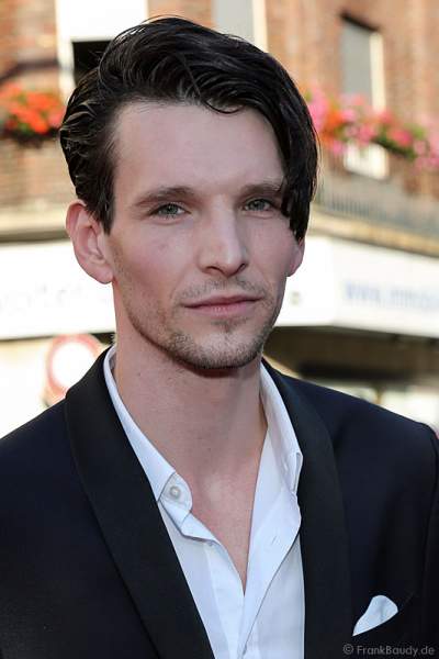 Sabin Tambrea auf dem roten Teppich der Nibelungen-Festspiele 2014, born this way