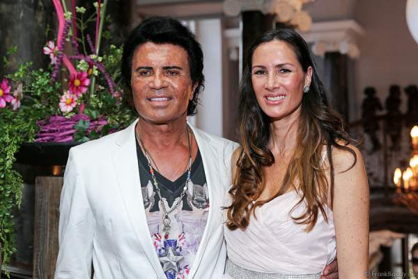 Costa Cordalis und Tochter Kiki Cordalis bei den Nibelungen-Festspiele 2014, born this way