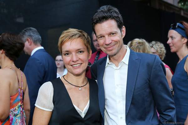 Evelin Koenig mit Mann bei den Nibelungen-Festspiele 2014, born this way