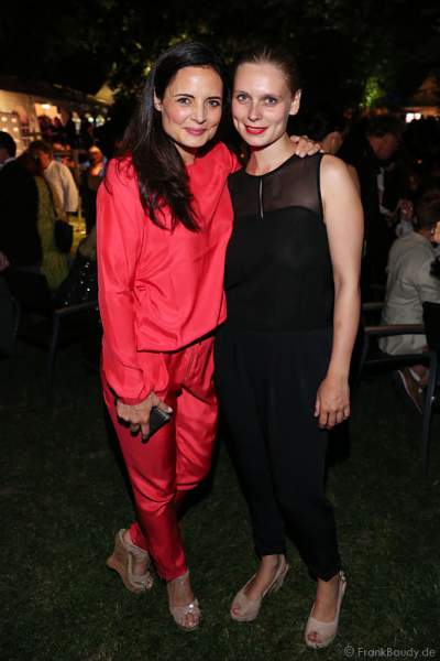 Elisabeth Lanz mit Charlotte Puder