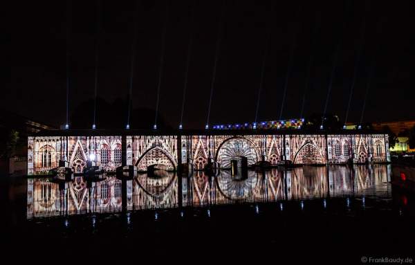 Wasser- und Lichtspiele beim Sommerfestival 2014 in Straßburg
