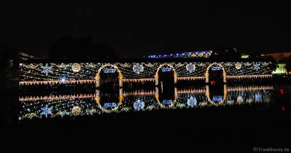 Wasser- und Lichtspiele beim Sommerfestival 2014 in Straßburg