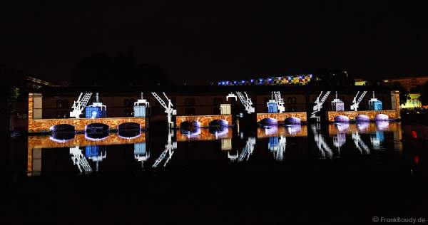Wasser- und Lichtspiele beim Sommerfestival 2014 in Straßburg