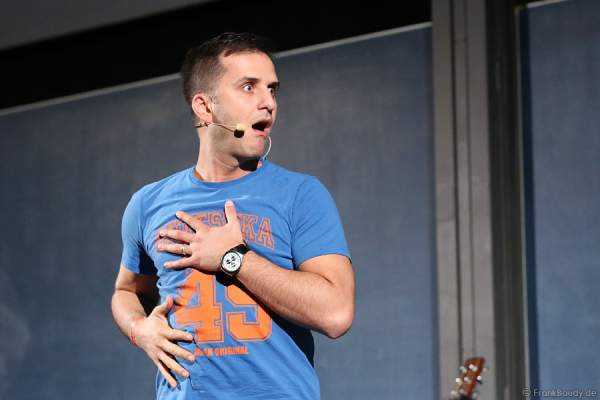 Özcan Cosar beim SWR3 Comedy-Campus