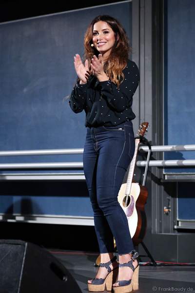 Enissa Amani beim SWR3 Comedy-Campus