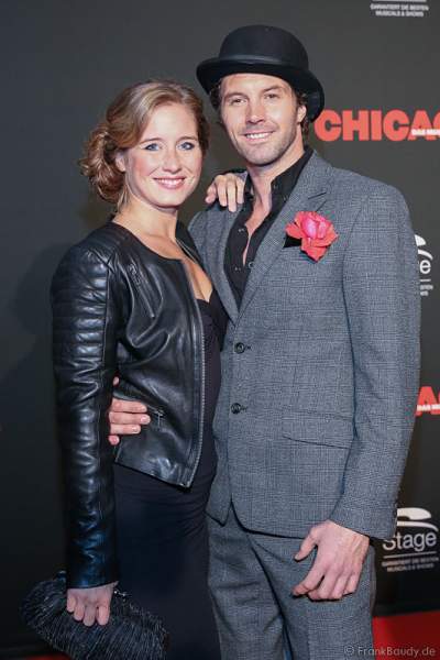 Die Tarzan-Darsteller Merle Hoch und John