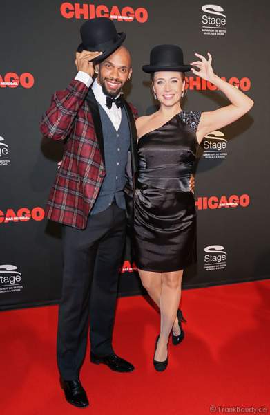 Musicaldarsteller Wietske van Tongeren und Gino Emnes