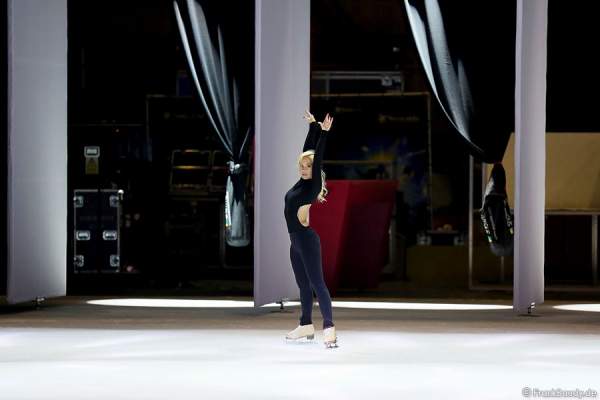 Annette Dytrt bei Holiday on Ice