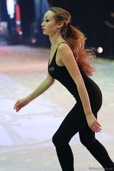 Kseniia Chepizhko von Holiday on Ice