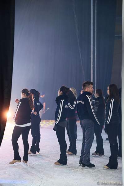 Backstage Holiday on Ice