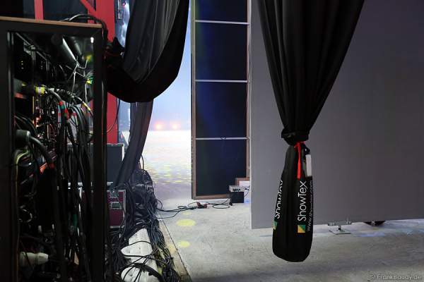 Backstage Holiday on Ice