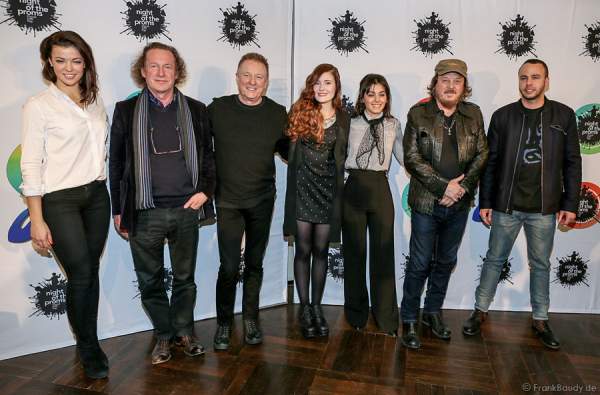 Ksenija Sidorova, Robert Groslot, John Miles, Madeline Juno, Katie Melua, Zucchero und Marlon Roudette