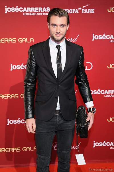 Bei der Carreras Gala am 18.12.2014 im Europa-Park in Rust