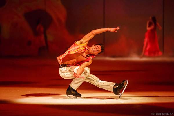 Michael Solonoski bei Holiday on Ice PASSION