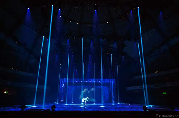 Pernelle Carron und Lloyd Jones bei Holiday on Ice PASSION