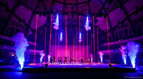 Holiday on Ice PASSION