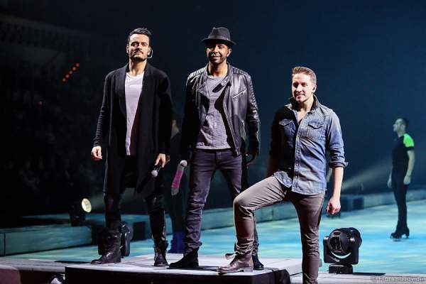 Vintage Vegas mit Giovanni Zarrella, Tomas Sniadowski (Tom Marks) und Tartaruga Ninja (Inan Lima) bei Holiday on Ice PASSION