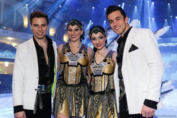 A142_IMG_8055-Jv01-01so-Holiday-on-Ice-PASSION