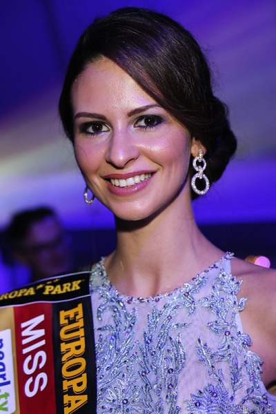 Doris Schmidts - Miss Germany 2009 - beim Miss Germany 2015 Finale im Europa-Park