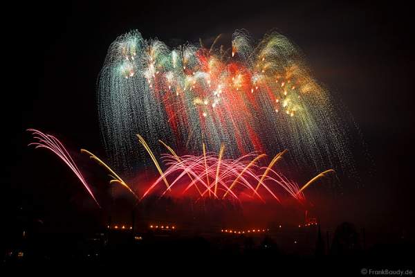 Feuerwerk Sonnwendfeier Oensingen 2015