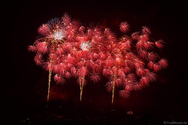 Feuerwerk Sonnwendfeier Oensingen 2015