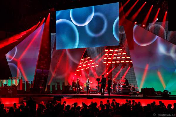 Marit Larsen, norwegische Singer-Songwriterin, Auftritt beim PRG LEA - Live Entertainment Award 2015 (LEA Award)