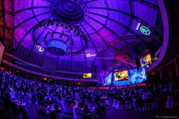 Festliche Gala beim PRG LEA - Live Entertainment Award 2015 (LEA Award) in der Frankfurter Festhalle