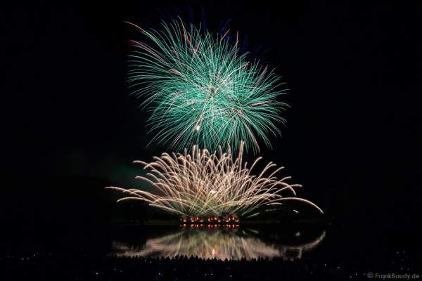 Feuerwerk bei Rhein in Flammen - Bonn 2015