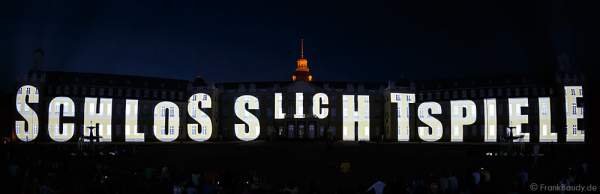 Schlosslichtspiele 300 Jahre Stadtgeburtstag Karlsruhe 2015