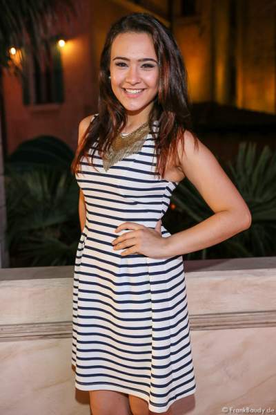 Viviana Grisafi - DSDS-Finalistin von 2015 - 1. Europäischer Missen TEAM-Cup im Europa-Park