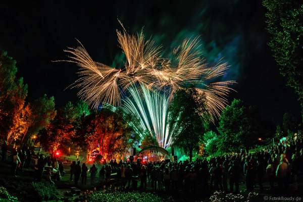 Feuerwerk bei der Sommernacht 2015 auf der Gartenschau in Kaiserslautern