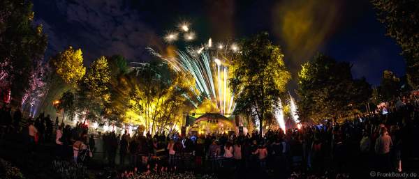 Feuerwerk bei der Sommernacht 2015 auf der Gartenschau in Kaiserslautern