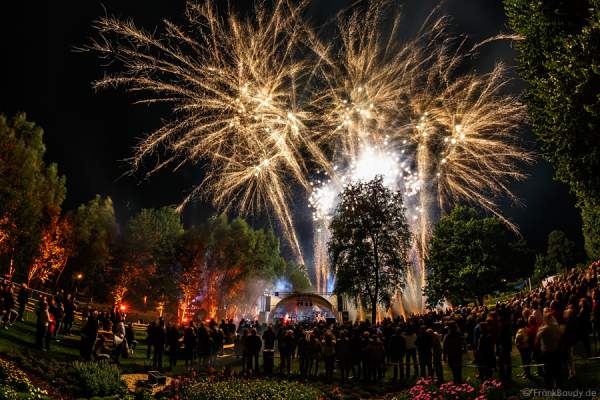 Feuerwerk bei der Sommernacht 2015 auf der Gartenschau in Kaiserslautern