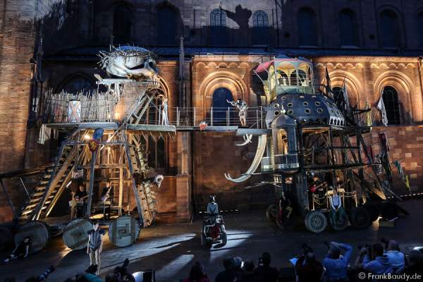 Nibelungen-Festspiele 2015 in Worms mit dem Stück Gemetzel