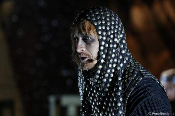 Gabriel Raab (Gerenot) bei Gemetzel - Nibelungen-Festspiele 2015 in Worms